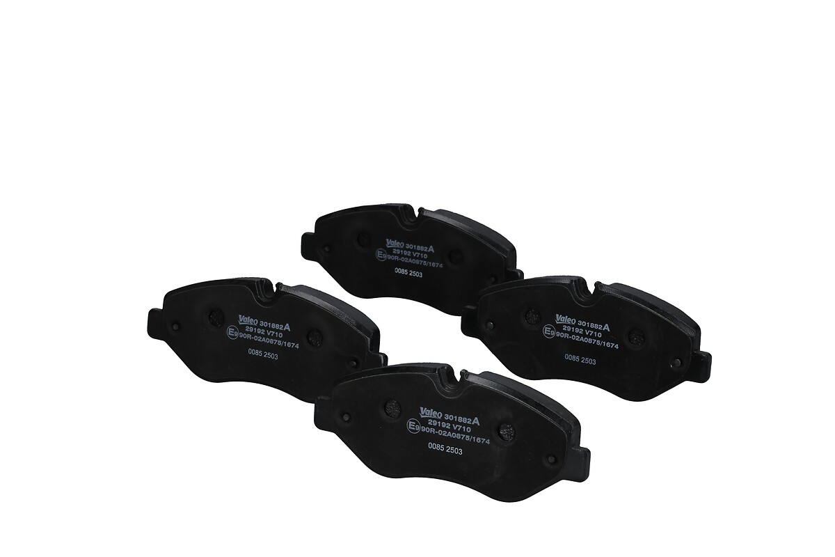 Jeu de 4 plaquettes de frein VALEO ref. 301882A